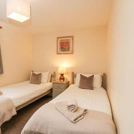 Roan Cottage Lydiard Millicent Екстериор снимка
